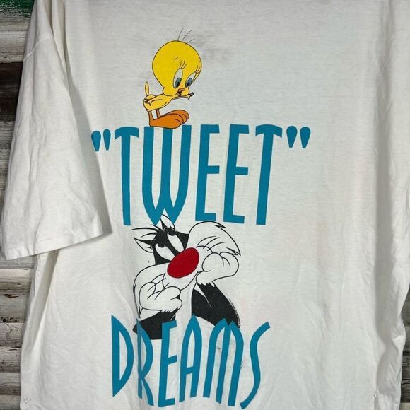 Vintage Looney Tunes Shirt - Picture 9 of 13